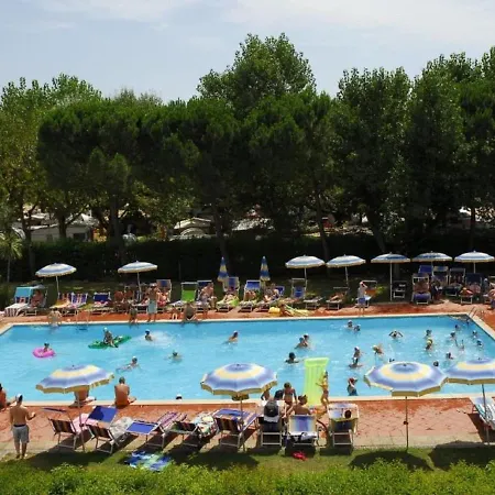 Lovely Holiday In Castiglione Del Lago On The Lake *