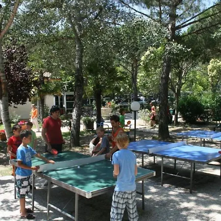 펜션 Lovely Holiday In Castiglione Del Lago On The Lake